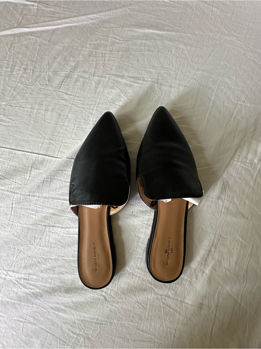 Banana Republic Black Pointed Toe Slip-On Mules